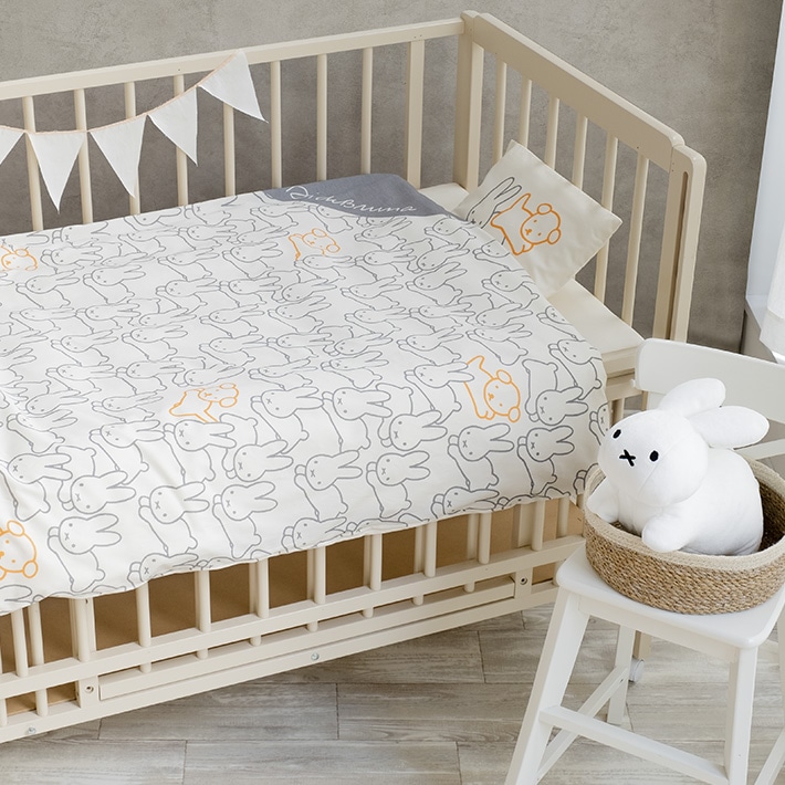 ベビーベッド・寝具